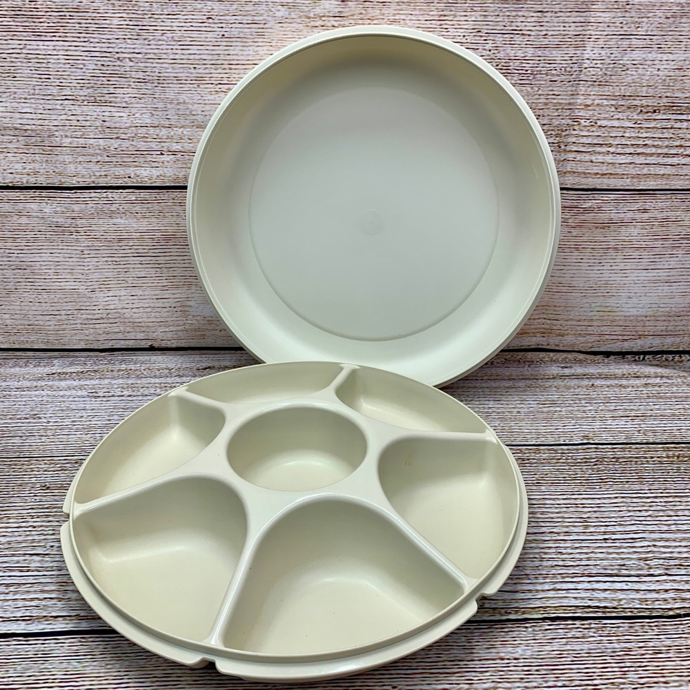 Vintage Tupperware Beige Round Chip Dip Serving Tray Platter 1666-4‎ 1665-5